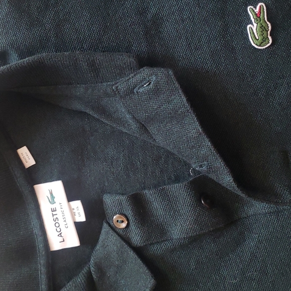 Lacoste classic fit (runs small) - Picture 3 of 3